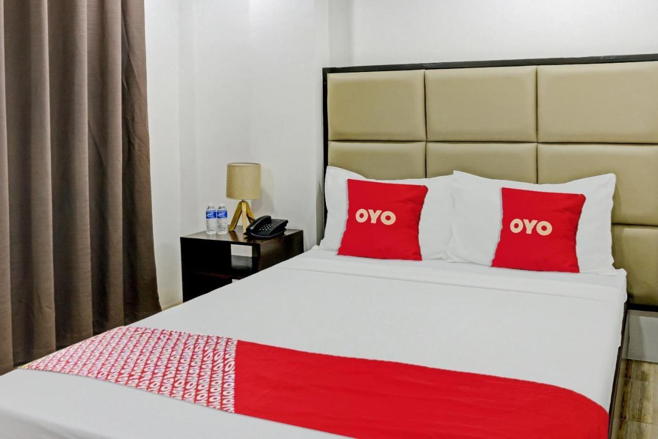 Oyo 869 Jnv Dream Hotel Subic Buitenkant foto